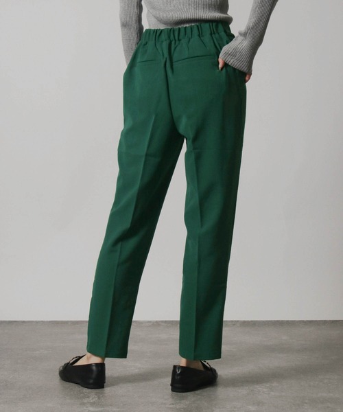 Social GIRL（ソーシャルガール）の「センタープレス 1タック テーパードパンツ ストレッチパンツ スラックス（スラックス・レディース・グリーン/ブラック/オレンジ/モカ/ブルー/アイボリー/ライトグリーン/ピンク/ネイビー・M/5L/L/3L/LL/S/4L）」の15枚目の写真