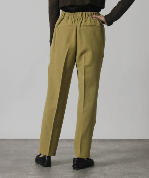 Social GIRL（ソーシャルガール）の「センタープレス 1タック テーパードパンツ ストレッチパンツ スラックス（スラックス・レディース・グリーン/ブラック/オレンジ/モカ/ブルー/アイボリー/ライトグリーン/ピンク/ネイビー・M/5L/L/3L/LL/S/4L）」の22枚目の写真