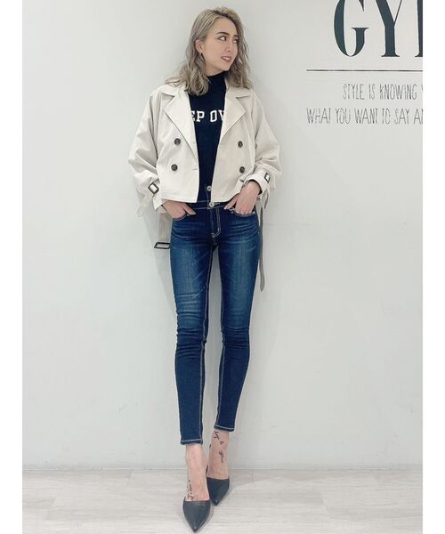 GYDA（ジェイダ）の「ハイウエストボタン スキニーデニムパンツ（デニムパンツ・レディース・インディゴブルー/ライトブルー・SMALL/MEDIUM/X-SMALL）」の4枚目の写真