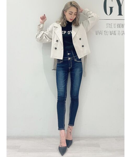 GYDA（ジェイダ）の「ハイウエストボタン スキニーデニムパンツ（デニムパンツ・レディース・インディゴブルー/ライトブルー・SMALL/MEDIUM/X-SMALL）」の5枚目の写真