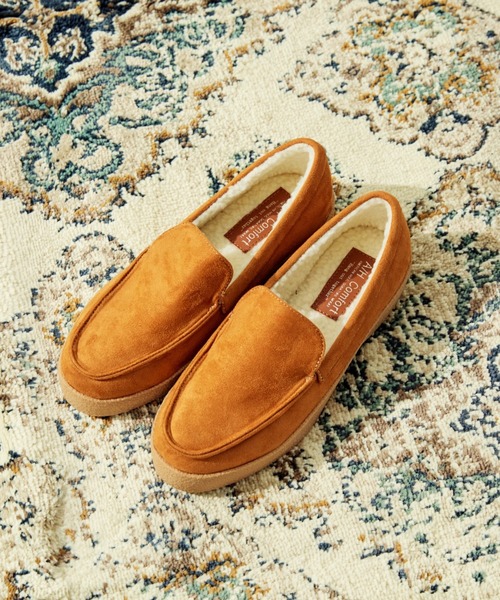 AMERICAN HOLIC（アメリカンホリック）の「インボアモカシューズ（スリッポン・レディース・キャメル/ブラック・S/M/L）」の4枚目の写真