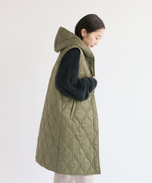IENA(イエナ)の「【TRADITIONAL WEATHERWEAR】別注HAWICK ベスト(ブルゾン・レディース・ライトグレー/カーキ・FREE)」の21枚目の写真