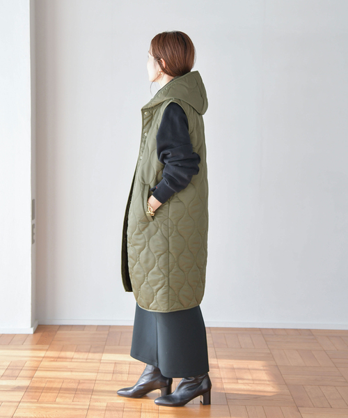 IENA(イエナ)の「【TRADITIONAL WEATHERWEAR】別注HAWICK ベスト(ブルゾン・レディース・ライトグレー/カーキ・FREE)」の8枚目の写真
