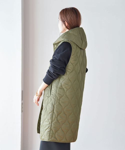 IENA(イエナ)の「【TRADITIONAL WEATHERWEAR】別注HAWICK ベスト(ブルゾン・レディース・ライトグレー/カーキ・FREE)」の11枚目の写真