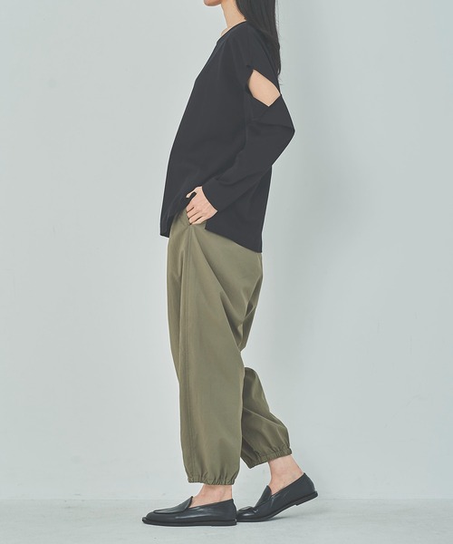 OUTERSUNSET（アウターサンセット）の「open shoulder tops（Tシャツ/カットソー・レディース・ホワイト/ブラック・FREE）」の9枚目の写真