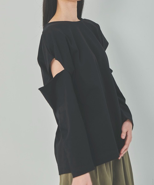 OUTERSUNSET（アウターサンセット）の「open shoulder tops（Tシャツ/カットソー・レディース・ホワイト/ブラック・FREE）」の7枚目の写真