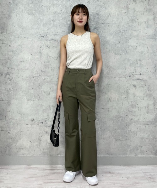 EPIMI E'PIMMY(エピミエピミー)の「カップ付きアメスリタンク(タンクトップ・レディース・ホワイト/オートミール/オフホワイト/ブラック系その他/ブラック/ピンクベージュ・MEDIUM)」の11枚目の写真