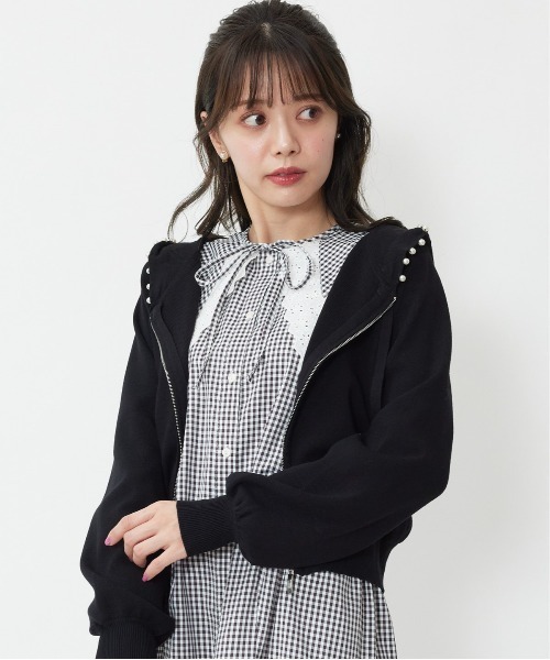 WILLSELECTION(ウィルセレクション)の「パール付きパーカー(パーカー・レディース・ブラック/オフホワイト/ピンク/ミント・MEDIUM)」の13枚目の写真