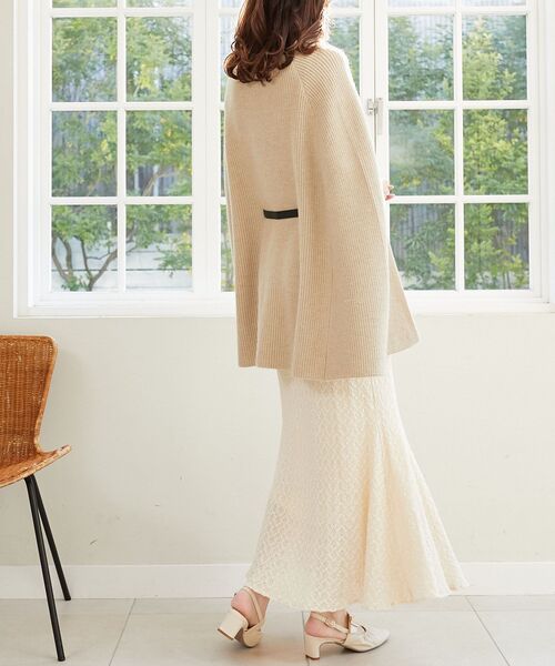 MAJESTIC LEGON（マジェスティックレゴン）の「ストレッチレースマーメイドスカート（スカート・レディース・ベージュ/アイボリー/グレイッシュベージュ・MEDIUM/SMALL）」の7枚目の写真