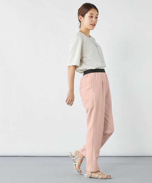 NOLLEY’S(ノーリーズ)の「ウォッシャブルダブルクロスイージーテーパードパンツ(その他パンツ・レディース・アイボリー/ネイビー/ブラック/ベビーピンク・40/36/38/34)」の14枚目の写真