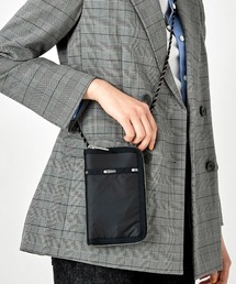 LeSportsac（レスポートサック）の「CROSSBODY PHONE BAG ブラックN（ショルダーバッグ・キッズ）」