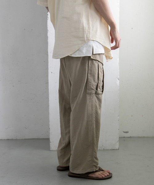 FORK&SPOON（フォークアンドスプーン）の「FORK&SPOON　ナイロンカーゴパンツ（カーゴパンツ・メンズ・ブラック/ベージュ・5/4）」の8枚目の写真