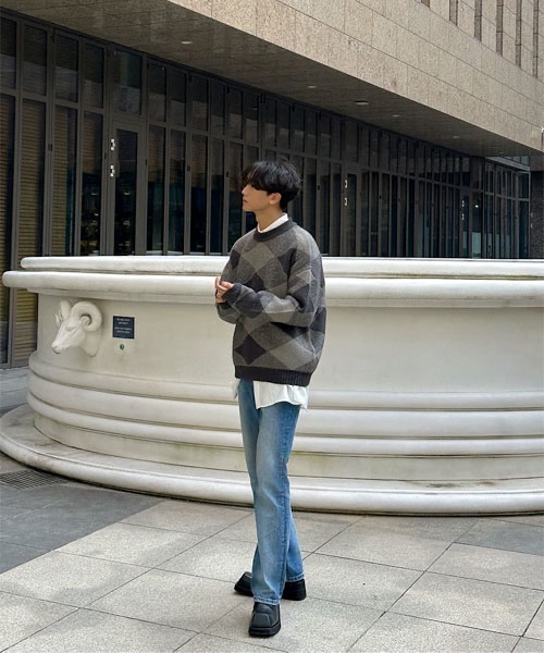 ASCLO（エジュクロ）の「【THE KLOBAL STAGE 韓国アイドル着用】ASCLO +5cm Sand Brush Denim Pants（デニムパンツ・メンズ・ブルー・SMALL/MEDIUM/LARGE）」の9枚目の写真