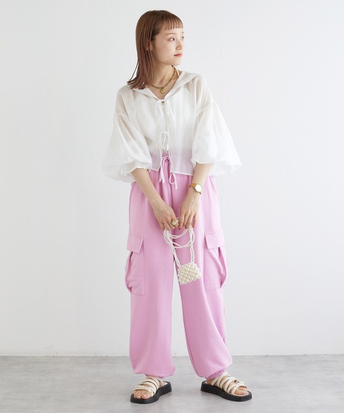 w closet(ダブルクローゼット)の「【セットアップ対応】スウェットカーゴパンツ(スウェットパンツ・レディース・アイボリー/ラベンダー/オートミール・FREE)」の15枚目の写真
