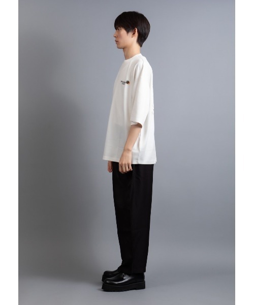 En serio TOKYO（エンソリオトーキョー）の「【ZOZO限定】冷感COOLダンボール 貼付けレターアート TEE（Tシャツ/カットソー・メンズ・ブラック/ダークブルー/ホワイト・M/L）」の5枚目の写真