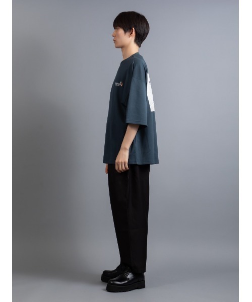 En serio TOKYO（エンソリオトーキョー）の「【ZOZO限定】冷感COOLダンボール 貼付けレターアート TEE（Tシャツ/カットソー・メンズ・ブラック/ダークブルー/ホワイト・M/L）」の11枚目の写真