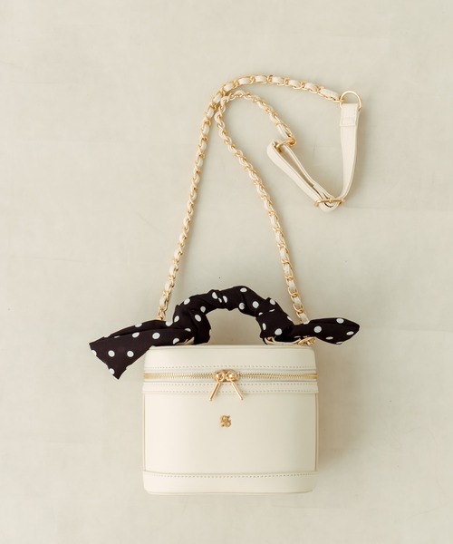 非売品 即日発送 OLIVE des OLIVE バニティバッグ 黒 OLIVE des OLIVE（オリーブデオリーブ）の「【WEB限定】スカーフ