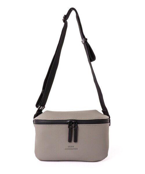 UCON ACROBATICS(ユーコンアクロバティックス)の「【UCON ACROBATICS/ユーコン・アクロバティックス】Jona Medium Bag(ショルダーバッグ・メンズ・ブラック/グレイッシュベージュ・FREE)」の6枚目の写真