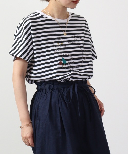 Emago（イマゴ）の「EMAGO ロゴネコ刺繍ドルマンT 半袖（Tシャツ/カットソー・レディース・ホワイト×グレー/レッド/ネイビー・FREE）」の9枚目の写真