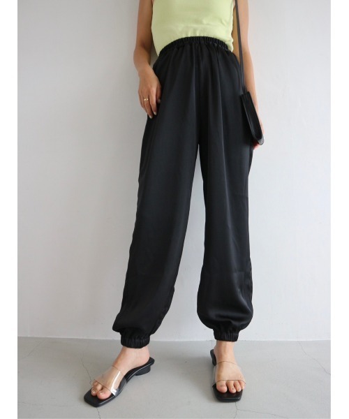 TRUNC(トランクエイティーエイト)の「Satin Parachute Pants(その他パンツ・レディース・アイボリー/グレー/ブラック・FREE)」の14枚目の写真