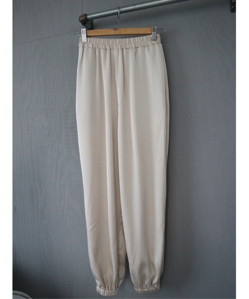 TRUNC(トランクエイティーエイト)の「Satin Parachute Pants(その他パンツ・レディース・アイボリー/グレー/ブラック・FREE)」の18枚目の写真