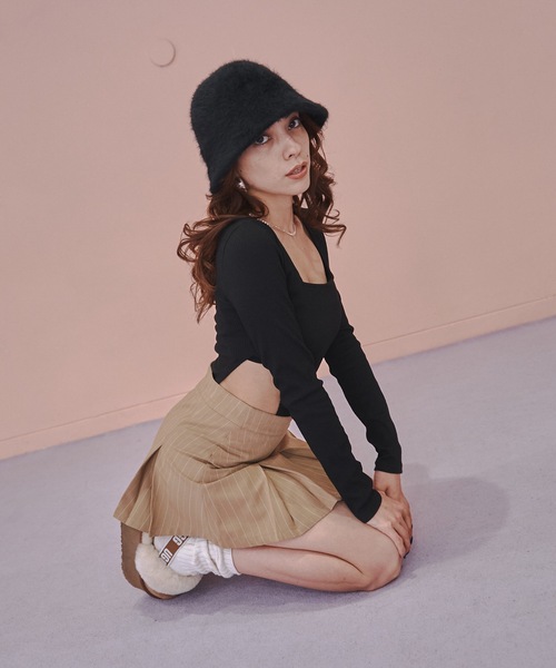 BLONDEY（ブロンディ）の「プリーツミニスカート（スカート・レディース・チャコールグレー/ベージュ・SMALL/MEDIUM）」の3枚目の写真