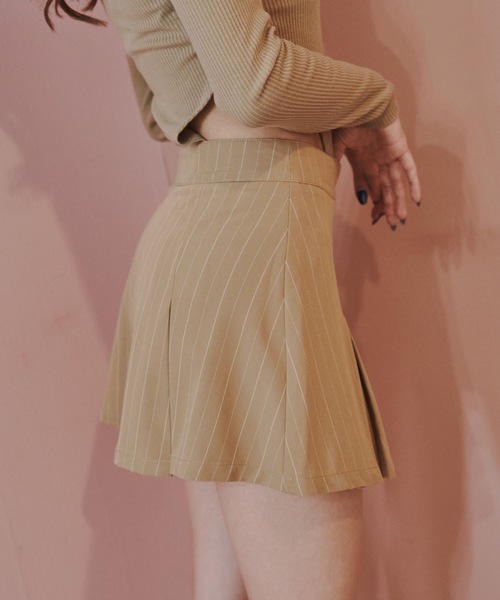BLONDEY（ブロンディ）の「プリーツミニスカート（スカート・レディース・チャコールグレー/ベージュ・SMALL/MEDIUM）」の16枚目の写真