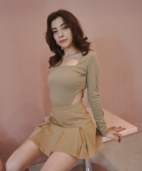 BLONDEY（ブロンディ）の「プリーツミニスカート（スカート・レディース・チャコールグレー/ベージュ・SMALL/MEDIUM）」の19枚目の写真