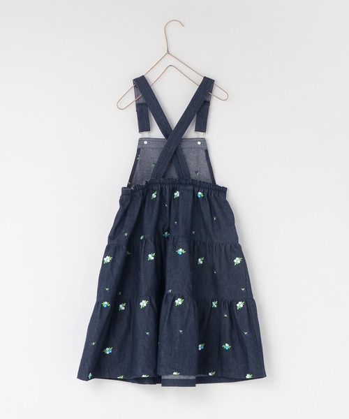 LOWRYS FARM（ローリーズファーム）の「シシュウティアードジャンバースカート　977093（ジャンパースカート・キッズ・ブラック/ネイビー・110cm/120cm/130cm/140cm/150cm）」の4枚目の写真