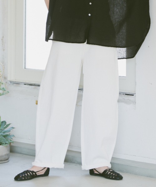 Libra Cue(リブラ キュー)の「加工デニムパンツ(デニムパンツ・レディース・ライトブルー・1)」の6枚目の写真