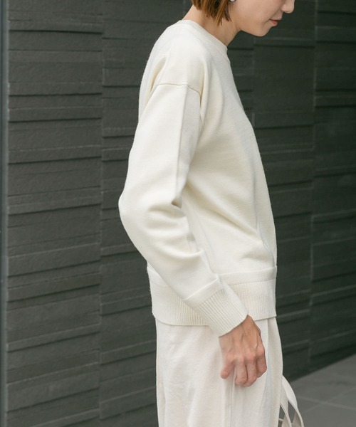 FORK&SPOON(フォークアンドスプーン)の「『洗濯可』FORK&SPOON ウーステッドヤーンクルーネックニット(ニット/セーター・レディース・ブルー系その他/レッド/ブラック系その他/アイボリー・1)」の8枚目の写真