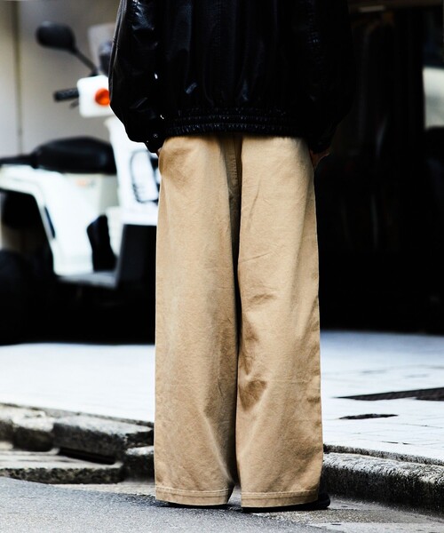 FREAK'S STORE（フリークスストア）の「FREAK’S STORE/フリークスストア ストレートシルエット ワイドチノパンツ（チノパンツ・メンズ・ブラック/オリーブ/ベージュ・LARGE/MEDIUM）」の14枚目の写真