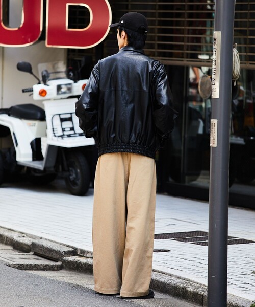 FREAK'S STORE（フリークスストア）の「FREAK’S STORE/フリークスストア ストレートシルエット ワイドチノパンツ（チノパンツ・メンズ・ブラック/オリーブ/ベージュ・LARGE/MEDIUM）」の17枚目の写真