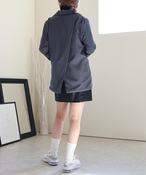 ULEULA（ウルア）の「バックスリットテーラードジャケット（テーラードジャケット・レディース・ブラック/グレー・FREE）」の13枚目の写真