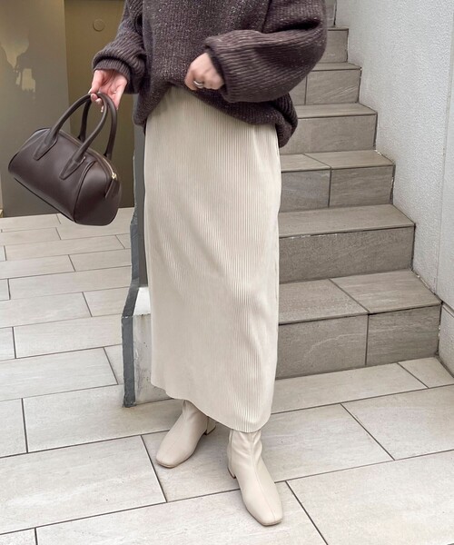 fredy emue（フレディエミュ）の「カットコールタイトスカート（スカート・レディース・グレイッシュブルー/ベージュ/ブラック・38）」の3枚目の写真