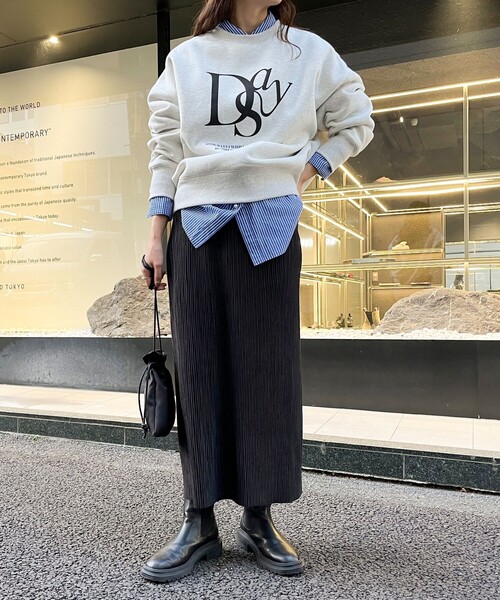 fredy emue（フレディエミュ）の「カットコールタイトスカート（スカート・レディース・グレイッシュブルー/ベージュ/ブラック・38）」の2枚目の写真