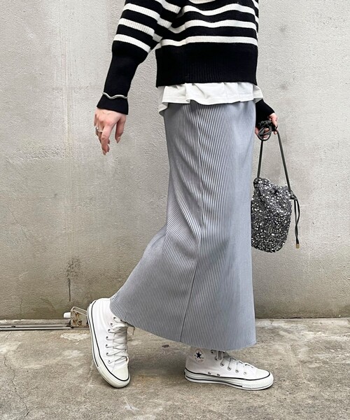 fredy emue（フレディエミュ）の「カットコールタイトスカート（スカート・レディース・グレイッシュブルー/ベージュ/ブラック・38）」の10枚目の写真