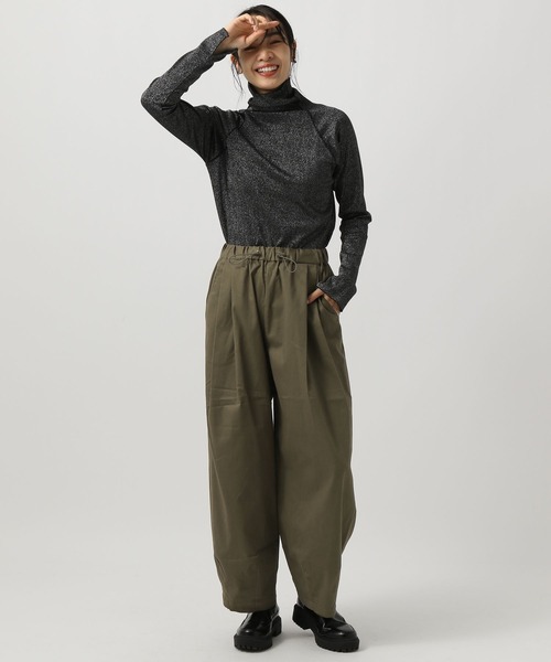 BAYFLOW（ベイフロー）の「イージーカーブタックパンツ（その他パンツ・レディース・ブラック/カーキ/キャメル・SMALL/MEDIUM）」の12枚目の写真