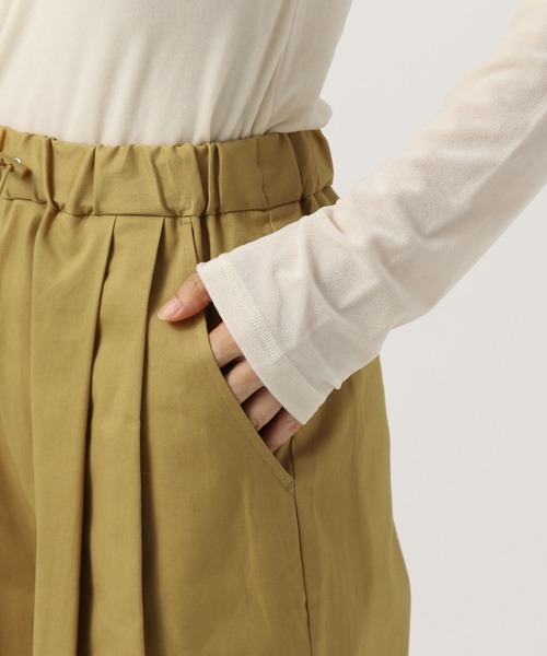 BAYFLOW（ベイフロー）の「イージーカーブタックパンツ（その他パンツ・レディース・ブラック/カーキ/キャメル・SMALL/MEDIUM）」の22枚目の写真