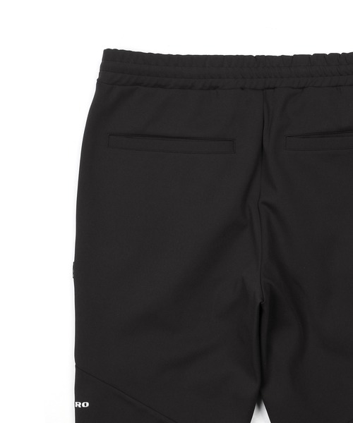 UMBRO（アンブロ）の「UMBRO × BLACK LABEL SET-UP TRACK PANTS