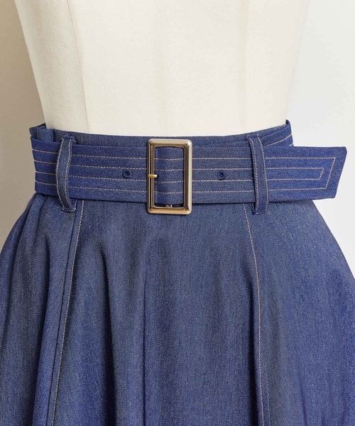 NOELA（ノエラ）の「ステッチデニムフレアスカート（デニムスカート・レディース・ダークインディゴブルー/インディゴブルー・S/M）」の13枚目の写真