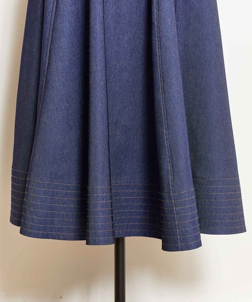 NOELA（ノエラ）の「ステッチデニムフレアスカート（デニムスカート・レディース・ダークインディゴブルー/インディゴブルー・S/M）」の16枚目の写真