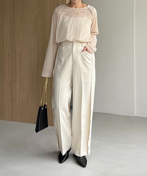 AGAWD(アガウド)の「〈AGAWD/アガウド〉パイピングラグランTシャツ(Tシャツ/カットソー・レディース・ブラック/ベージュ・FREE)」の13枚目の写真