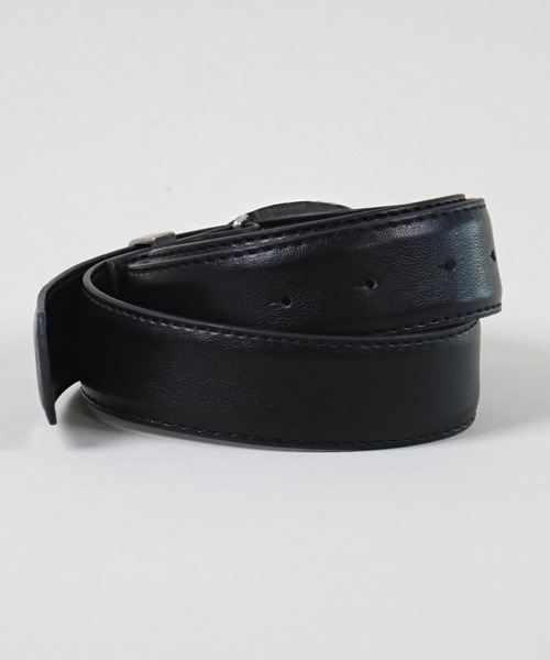 SPINNS（スピンズ）の「スターバックル 合皮ベルト（ベルト・メンズ・ブラック・ONESIZE）」の4枚目の写真