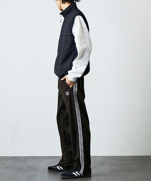 UMBRO(アンブロ)の「UMBRO/アンブロ 別注 Track Pant/トラックパンツ(その他パンツ・メンズ・ホワイト/ブラック/グリーン/ネイビー・MEDIUM/LARGE/X-LARGE)」の6枚目の写真