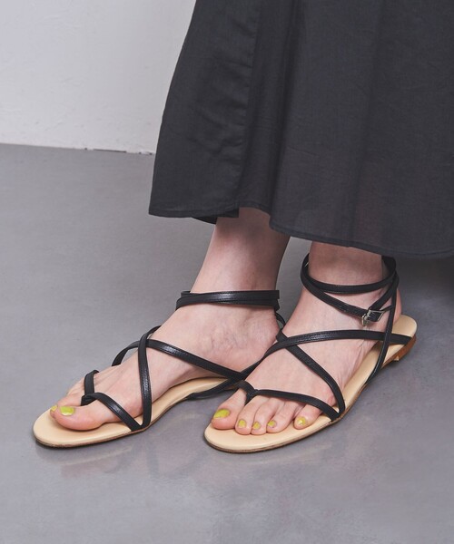 【やや美品／UNITED ARROWS別注】＜HEWN＞トングサンダル HEWN＞トング レースアップ サンダル