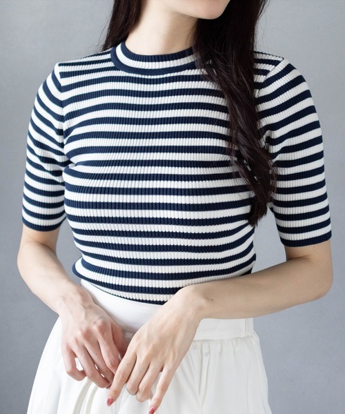 clear（クリア）の「5分袖ハイネックニットトップス[オフィスカジュアル 着回し抜群 大人 カジュアル]（ニット/セーター・レディース・ブラック×ホワイト/ピンク/ラベンダー/ブルー系その他/ベージュ/イエロー/ブラック/サックスブルー/オフホワイト/グレー/ピンク系その他/ブラウン/ボルドー・F）」の8枚目の写真