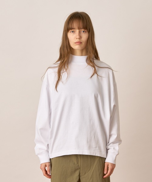 ALLUMER（アリュメール）の「ドルマンスリーブモックネックTシャツ（Tシャツ/カットソー・レディース・ブラック/ホワイト・1）」の3枚目の写真