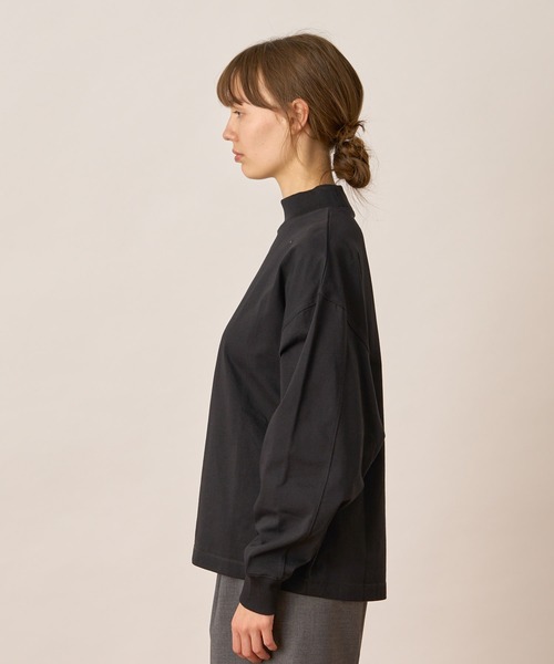 ALLUMER（アリュメール）の「ドルマンスリーブモックネックTシャツ（Tシャツ/カットソー・レディース・ブラック/ホワイト・1）」の16枚目の写真