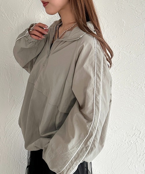 apres jour mignon(アプレジュールミニョン)の「パイピングアノラック【ZOZOTOWN限定アイテム】(その他トップス・レディース・ブラック/レッド/オフホワイト/グレー・X-LARGE/フリー)」の2枚目の写真